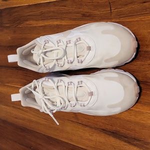 Nike Air Max 270, Womens size 7